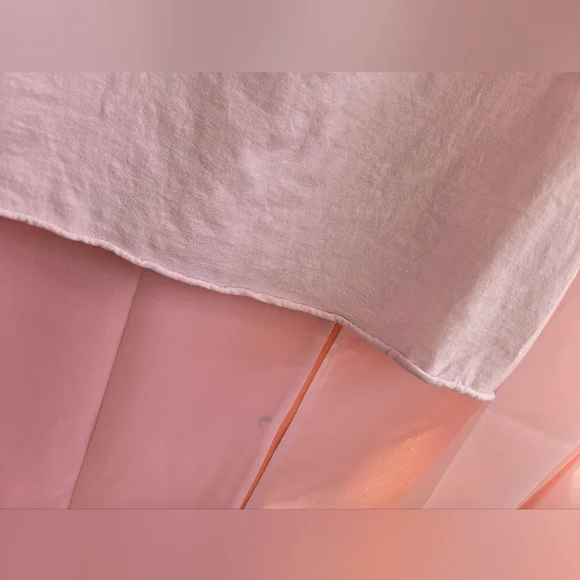 Sanrio Hello Kitty & Friends Pink Short Sleeve Tee - Picture 4 of 4